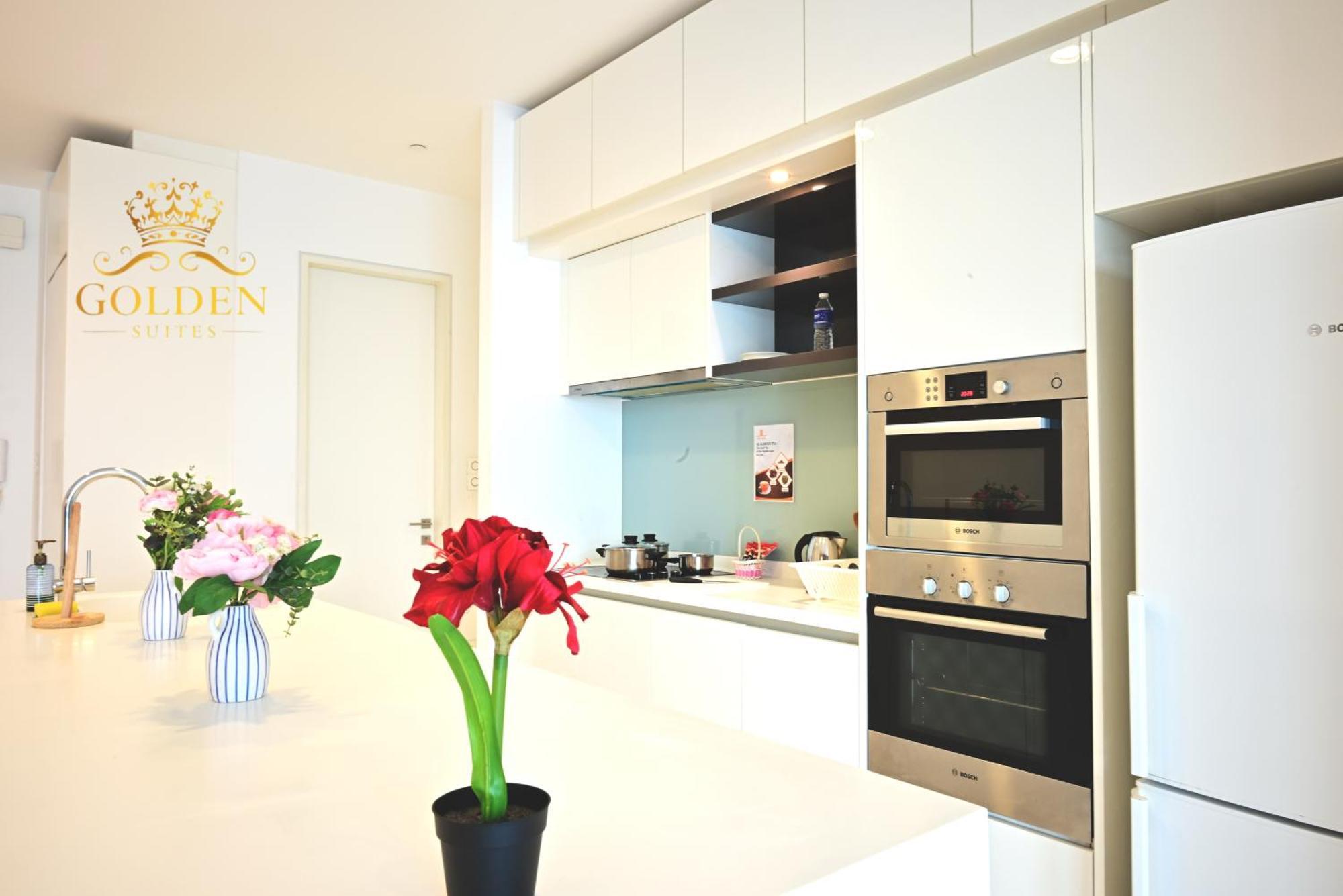 Golden Suites At Platinum Klcc กัวลาลัมเปอร์ ภายนอก รูปภาพ