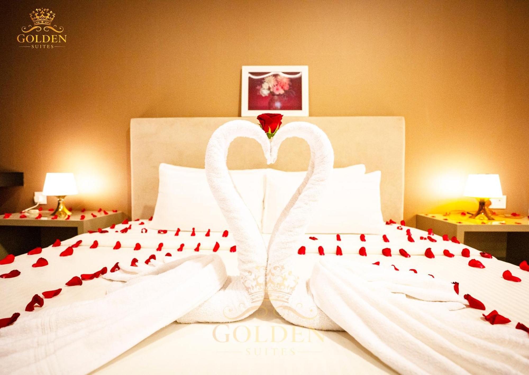 Golden Suites At Platinum Klcc กัวลาลัมเปอร์ ภายนอก รูปภาพ